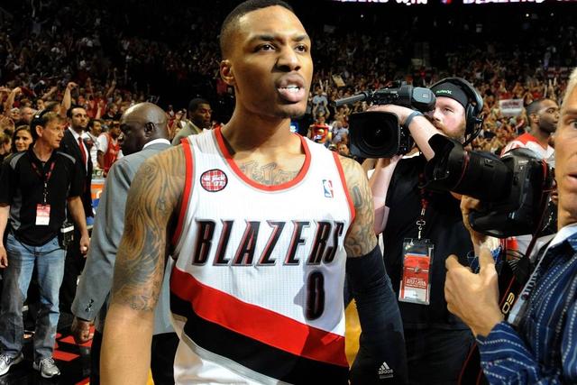 官方：尤文图斯宣布与达尼洛提前解约